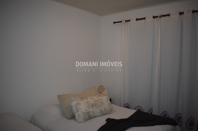 Imagem Casa com 4 Quartos à Venda, 115 m² em Região Do Vale Encantado - Campos Do Jordão