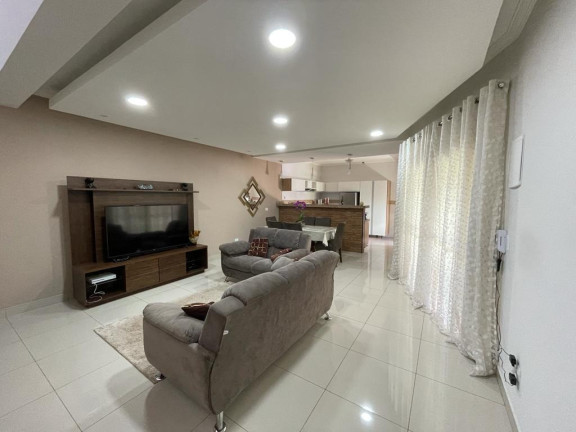 Imagem Casa com 8 Quartos à Venda, 564 m² em Jardim Estância Brasil - Atibaia