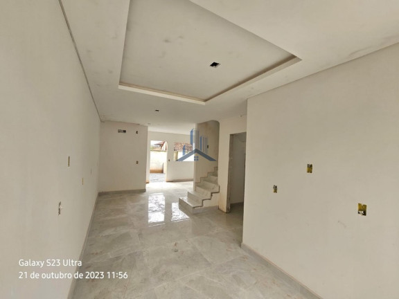 Sobrado com 3 Quartos à Venda, 97 m² em Morro Do Meio - Joinville