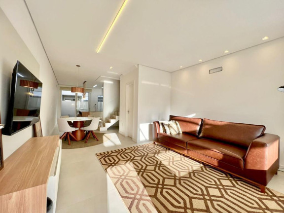 Imagem Sobrado com 2 Quartos à Venda, 120 m² em Zona Nova - Capao Da Canoa