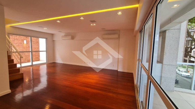 Imagem Apartamento com 3 Quartos à Venda, 194 m² em Leblon - Rio De Janeiro Imagem Apartamento com 3 Quartos à Venda, 194 m² em Leblon - Rio De Janeiro