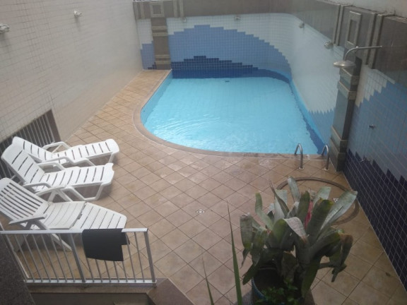 Imóvel com 5 Quartos à Venda, 300 m² em Centro - Guarapari