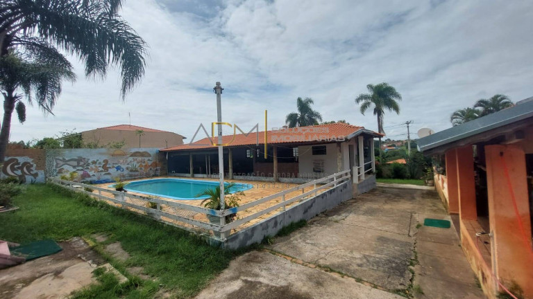 Imagem Chácara com 3 Quartos à Venda, 540 m² em Jardim América (rubião Junior) - Botucatu