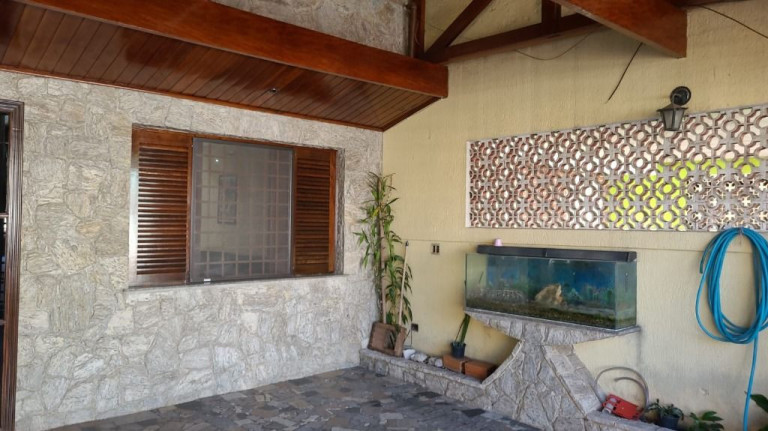 Imagem Sobrado com 2 Quartos à Venda, 241 m² em Parque Maria Helena - Suzano Imagem Sobrado com 2 Quartos à Venda, 241 m² em Parque Maria Helena - Suzano