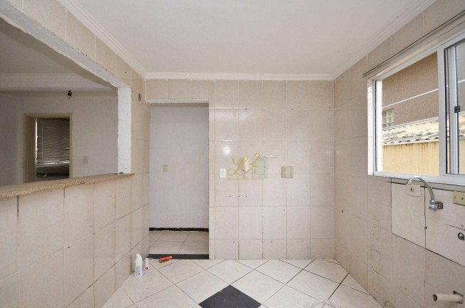 Imagem Sobrado com 3 Quartos à Venda, 117 m² em Cristo Rei - Curitiba