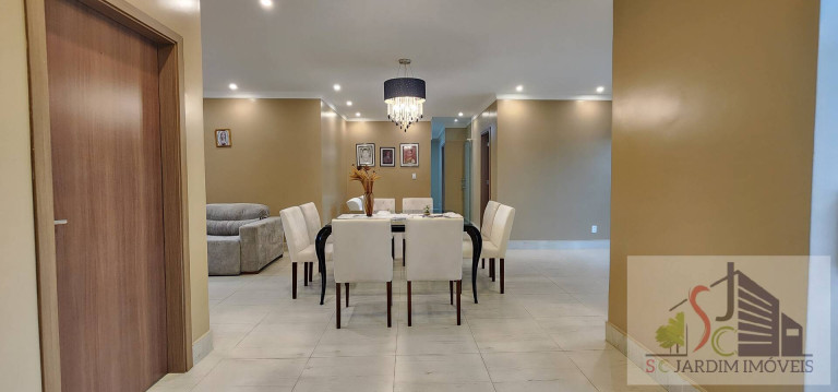 Imagem Casa com 4 Quartos à Venda, 283 m² em Adrianópolis - Manaus Imagem Casa com 4 Quartos à Venda, 283 m² em Adrianópolis - Manaus