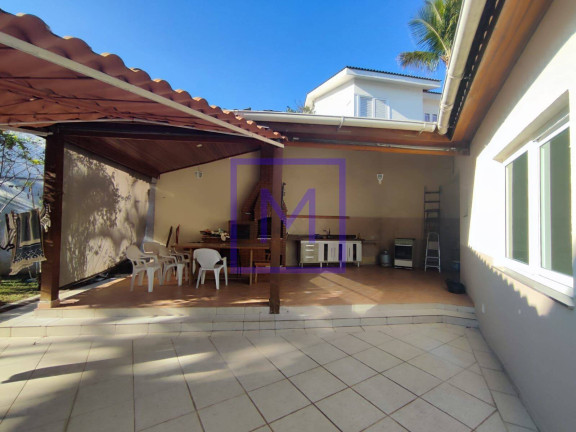 Imagem Casa com 3 Quartos à Venda, 300 m² em Jardim Das Cerejeiras - Arujá Imagem Casa com 3 Quartos à Venda, 300 m² em Jardim Das Cerejeiras - Arujá