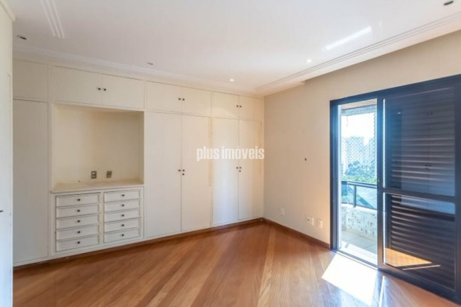 Imagem Apartamento com 3 Quartos à Venda, 220 m² em Morumbi - São Paulo