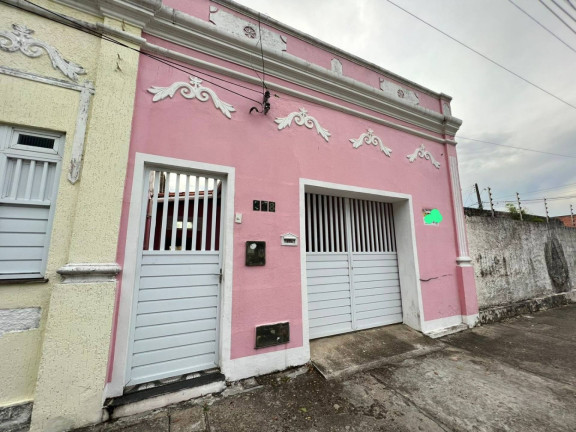 Casa com 4 Quartos à Venda, 329 m² em Industrial - Aracaju