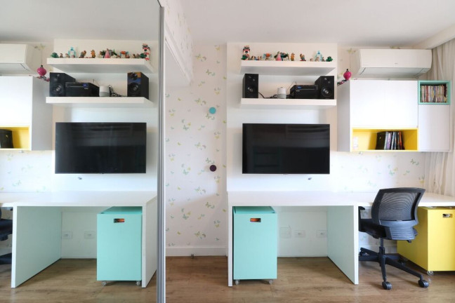 Imagem Imóvel com 4 Quartos à Venda, em Moema - São Paulo Imagem Imóvel com 4 Quartos à Venda, em Moema - São Paulo