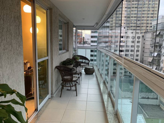 Imagem Apartamento com 4 Quartos à Venda, 140 m² em Icaraí - Niterói