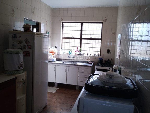 Imagem Casa com 2 Quartos à Venda, 208 m² em Jardim Refúgio - Sorocaba