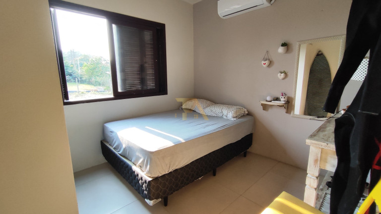 Imagem Imóvel com 3 Quartos à Venda, em Ibiraquera - Imbituba Imagem Imóvel com 3 Quartos à Venda, em Ibiraquera - Imbituba