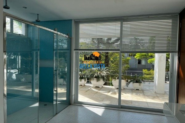 Imagem Casa com 3 Quartos à Venda ou Locação,  em Jardim América - São Paulo