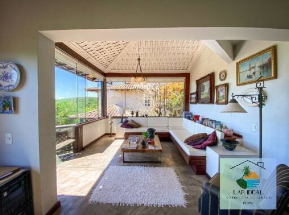 Imagem Casa com 5 Quartos à Venda, em João Fernandes - Búzios Imagem Casa com 5 Quartos à Venda, em João Fernandes - Búzios