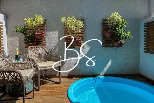 Imagem Sobrado com 2 Quartos à Venda, 87 m² em Vila Nova - Porto Alegre