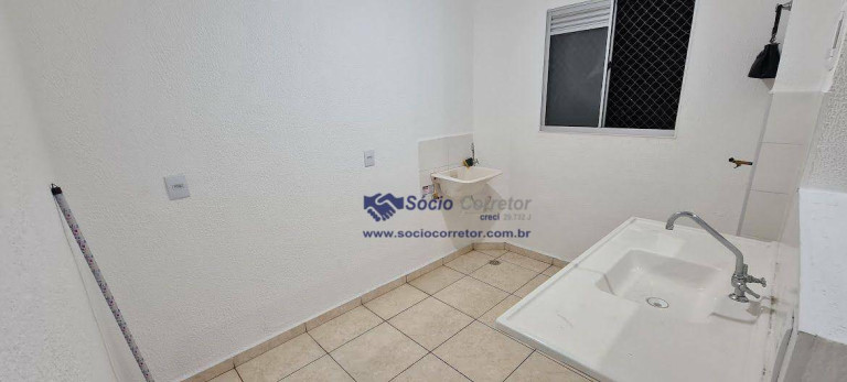 Imagem Apartamento com 2 Quartos à Venda, 44 m² em água Chata - Guarulhos