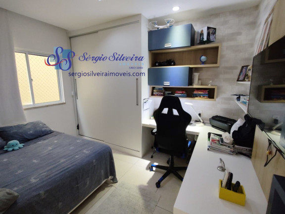 Imagem Casa com 3 Quartos à Venda, 330 m² em Sapiranga - Fortaleza
