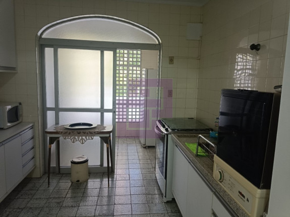 Imagem Apartamento com 2 Quartos à Venda, 180 m² em Pitangueiras - Guarujá Imagem Apartamento com 2 Quartos à Venda, 180 m² em Pitangueiras - Guarujá