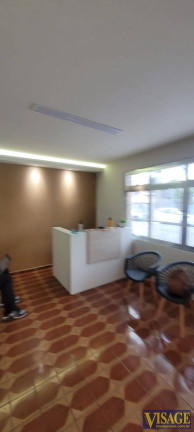 Imagem Casa com 3 Quartos à Venda, 215 m² em Centro - Jacareí