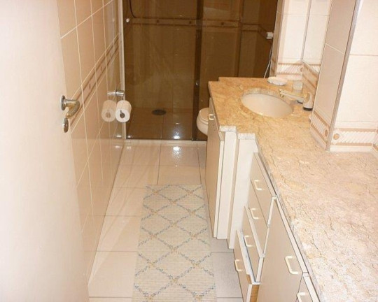 Imagem Apartamento com 3 Quartos à Venda, 190 m² em Pitangueiras - Guarujá