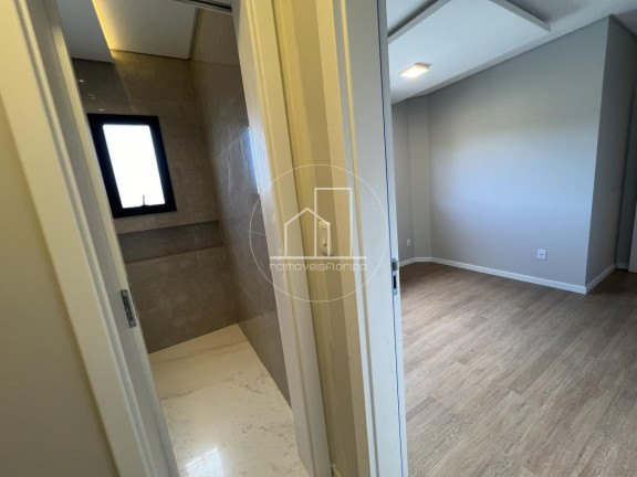 Imagem Casa com 3 Quartos à Venda, 135 m² em Ponta Das Canas - Florianópolis Imagem Casa com 3 Quartos à Venda, 135 m² em Ponta Das Canas - Florianópolis