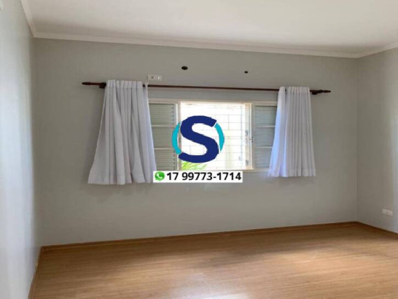 Imagem Casa com 3 Quartos à Venda, 242 m² em Centro - Fernandópolis Imagem Casa com 3 Quartos à Venda, 242 m² em Centro - Fernandópolis