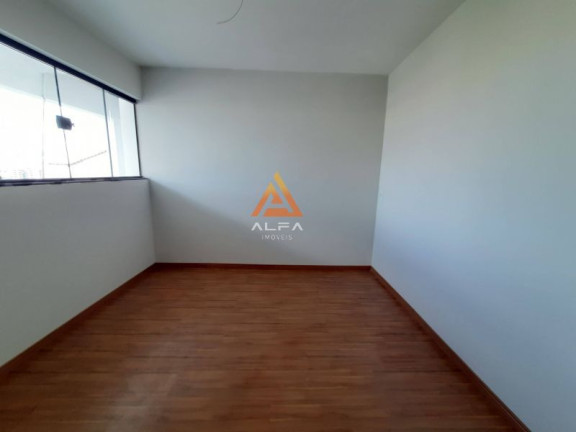 Imagem Casa com 3 Quartos à Venda, 205 m²