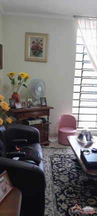 Imagem Casa com 2 Quartos à Venda, 117 m² em Centro - Jacareí