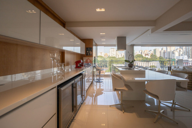 Imagem Apartamento com 3 Quartos à Venda, 244 m² em água Branca - São Paulo Imagem Apartamento com 3 Quartos à Venda, 244 m² em água Branca - São Paulo
