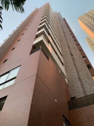 Imagem Imóvel com 4 Quartos à Venda, 193 m² em Barra - Salvador Imagem Imóvel com 4 Quartos à Venda, 193 m² em Barra - Salvador