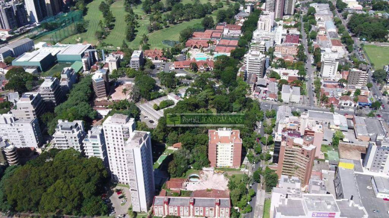 Imagem Apartamento com 3 Quartos à Venda, 228 m² em Cabral - Curitiba Imagem Apartamento com 3 Quartos à Venda, 228 m² em Cabral - Curitiba