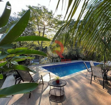 Imagem Casa de Condomínio com 3 Quartos à Venda, 320 m² em Chácara Dos Lagos - Carapicuíba