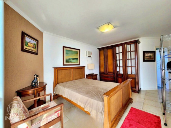 Imagem Apartamento com 3 Quartos à Venda, 170 m² em Centro - Balneário Camboriú Imagem Apartamento com 3 Quartos à Venda, 170 m² em Centro - Balneário Camboriú