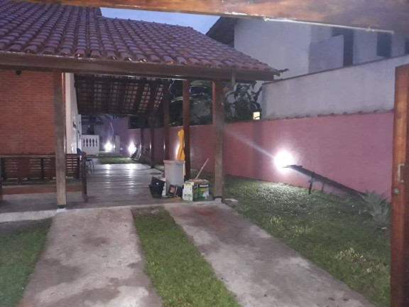 Imagem Casa com 4 Quartos à Venda, 480 m² em Ubatuba Imagem Casa com 4 Quartos à Venda, 480 m² em Ubatuba