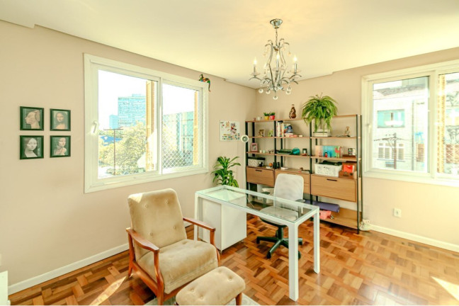 Imagem Apartamento com 3 Quartos à Venda, 90 m² em Cidade Baixa - Porto Alegre Imagem Apartamento com 3 Quartos à Venda, 90 m² em Cidade Baixa - Porto Alegre