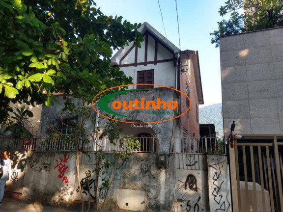 Imagem Casa com 6 Quartos à Venda, 400 m² em Tijuca - Rio De Janeiro Imagem Casa com 6 Quartos à Venda, 400 m² em Tijuca - Rio De Janeiro