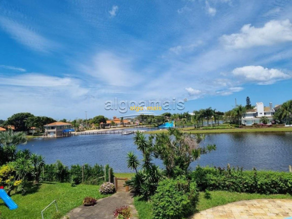 Casa com 5 Quartos à Venda, 650 m² em Condominio Atlantida Lagos Park - Xangri-lá