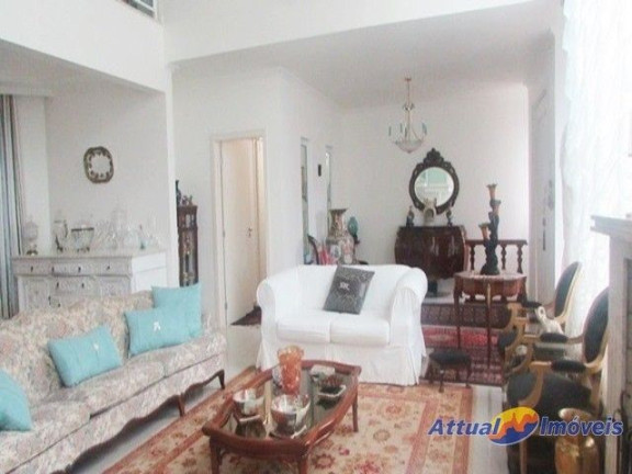 Imagem Casa com 3 Quartos à Venda, 267 m² em Vargem Grande - Teresópolis