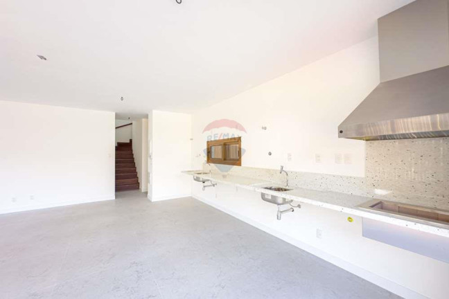 Imagem Casa de Condomínio com 4 Quartos à Venda, 180 m² em Itacimirim - Camaçari