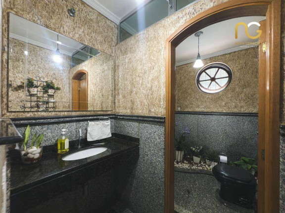 Imagem Sobrado com 4 Quartos à Venda, 288 m² em Canto Do Forte - Praia Grande Imagem Sobrado com 4 Quartos à Venda, 288 m² em Canto Do Forte - Praia Grande