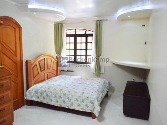 Imagem Casa com 10 Quartos à Venda, em Varjão - Piraí Imagem Casa com 10 Quartos à Venda, em Varjão - Piraí