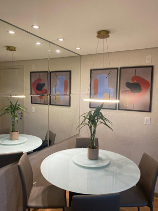Imagem Apartamento com 2 Quartos à Venda, 50 m² em Cristo Rei - Curitiba