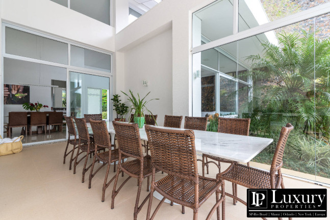 Imagem Casa de Condomínio com 4 Quartos à Venda, em Balneario Praia Do Perequê - Guarujá Imagem Casa de Condomínio com 4 Quartos à Venda, em Balneario Praia Do Perequê - Guarujá