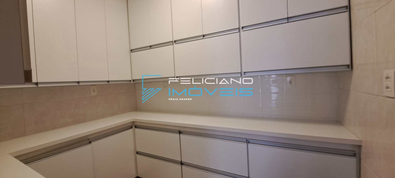 Imagem Apartamento com 4 Quartos à Venda, 210 m² em Canto Do Forte - Praia Grande Imagem Apartamento com 4 Quartos à Venda, 210 m² em Canto Do Forte - Praia Grande