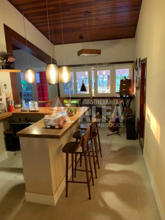 Imagem Casa com 4 Quartos para Alugar, 15.002 m² em Pousada Dos Bandeirantes - Carapicuíba