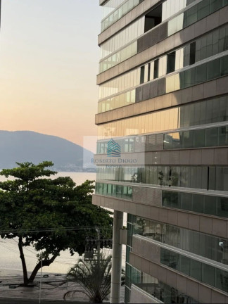Imagem Imóvel com 2 Quartos à Venda, 126 m² em Icaraí - Niterói Imagem Imóvel com 2 Quartos à Venda, 126 m² em Icaraí - Niterói