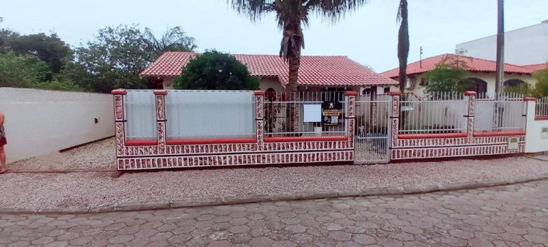Casa com 2 Quartos à Venda, 139 m² em Universitário - Tijucas