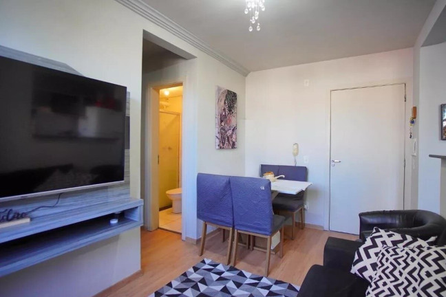 Imagem Apartamento com 2 Quartos à Venda, 47 m² em São Sebastião - Porto Alegre