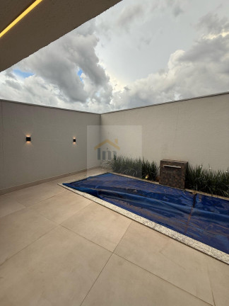 Imagem Casa com 3 Quartos à Venda, 160 m² em Setor Urias Magalhães - Goiânia Imagem Casa com 3 Quartos à Venda, 160 m² em Setor Urias Magalhães - Goiânia